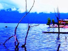         昆明、大理、丽江、泸沽...
